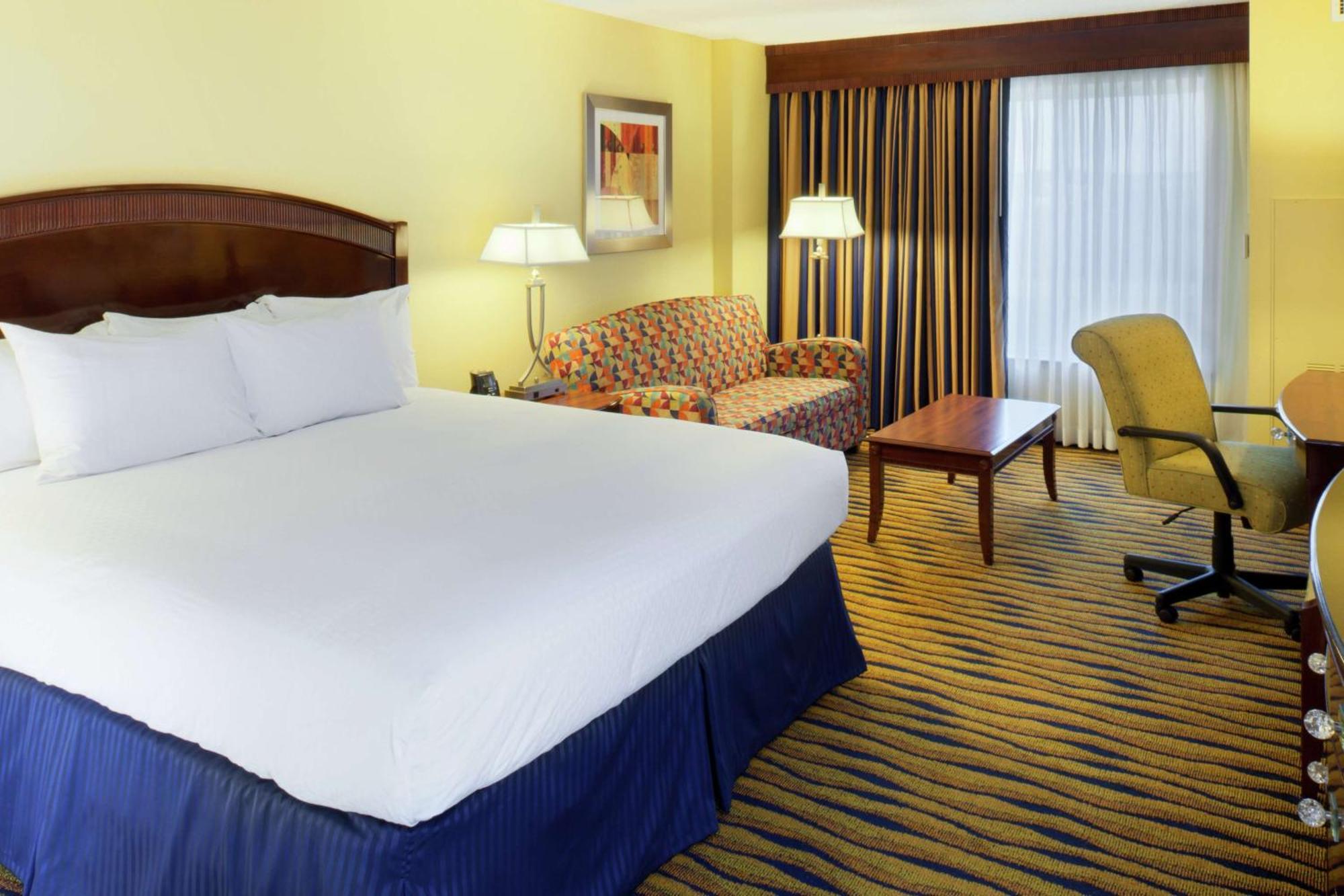 Doubletree By Hilton Greensboro Zewnętrze zdjęcie